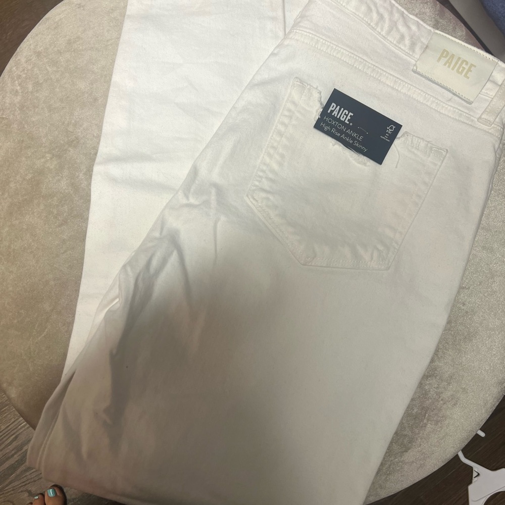 Paige Hoxton Ankle Jeans.